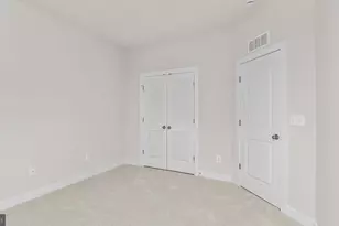 20829 Cloongee Ter, Dulles, VA 20166 - Photo 21