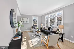 46526 Cedarhurst Dr, Sterling, VA 20165 - Photo 5