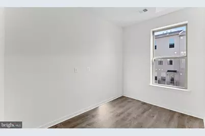 19717 Misty Moss Square #1, Ashburn, VA 20147 - Photo 5