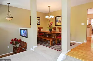 21168 Millwood Square, Sterling, VA 20165 - Photo 3