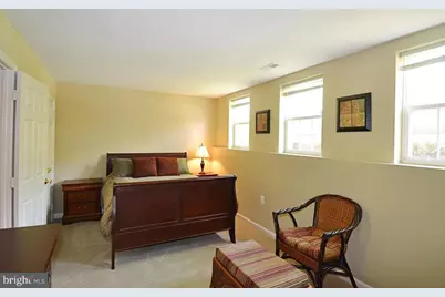 21168 Millwood Square, Sterling, VA 20165 - Photo 11