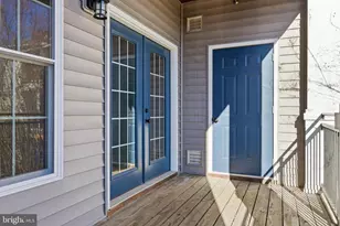 20419 Riverbend Square, Sterling, VA 20165 - Photo 33