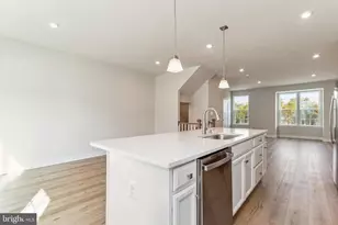 42564 Antonia Ter, Sterling, VA 20166 - Photo 11