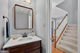 15 Linden Hill Way SW, Leesburg, VA 20175 - Photo 23