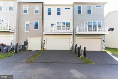 25621 Pleasant Valley Road, Chantilly, VA 20152 - Photo 5