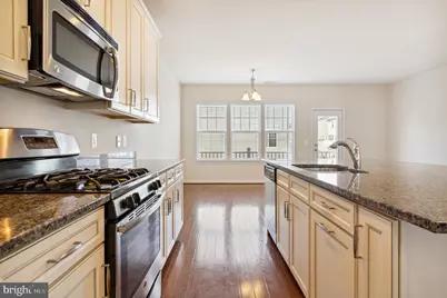 25621 Pleasant Valley Road, Chantilly, VA 20152 - Photo 29