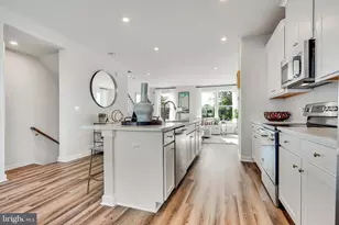 230 Chianti Ter SE, Leesburg, VA 20175 - Photo 21