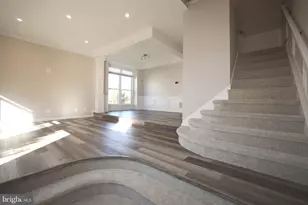 47616 Watkins Island Square, Sterling, VA 20165 - Photo 3