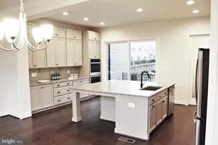 23017 Sullivans Cove Sq, Ashburn, VA 20148 - Photo 7