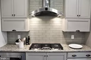 23017 Sullivans Cove Sq, Ashburn, VA 20148 - Photo 13