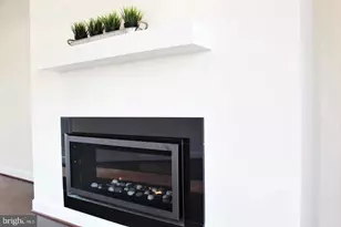 23017 Sullivans Cove Sq, Ashburn, VA 20148 - Photo 9