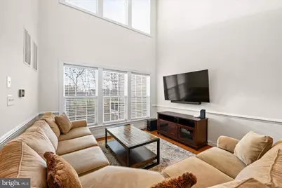 20026 Valhalla Square, Ashburn, VA 20147 - Photo 9