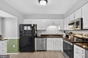 805 Smartts Ln NE, Leesburg, VA 20176 - Photo 7