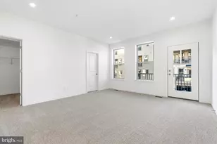 19705 Misty Moss Sq, Ashburn, VA 20147 - Photo 11