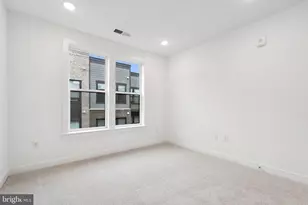 21731 Dovekie Ter, Ashburn, VA 20147 - Photo 15