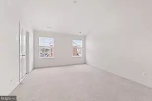 22716 Parkland Farms Terrace, Brambleton, VA 20148 - Photo 25