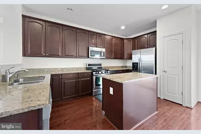 22716 Parkland Farms Terrace, Brambleton, VA 20148 - Photo 19