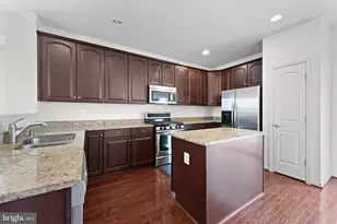 22716 Parkland Farms Terrace, Brambleton, VA 20148 - Photo 19