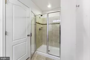 42396 Benfold Square, Brambleton, VA 20148 - Photo 31