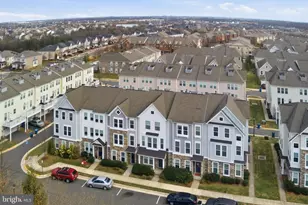 42396 Benfold Square, Brambleton, VA 20148 - Photo 55