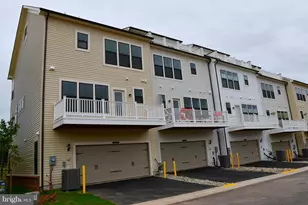 43229 Clarendon Sq, Ashburn, VA 20148 - Photo 19