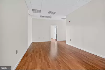 46090 Lake Center Plaza #203, Sterling, VA 20165 - Photo 3