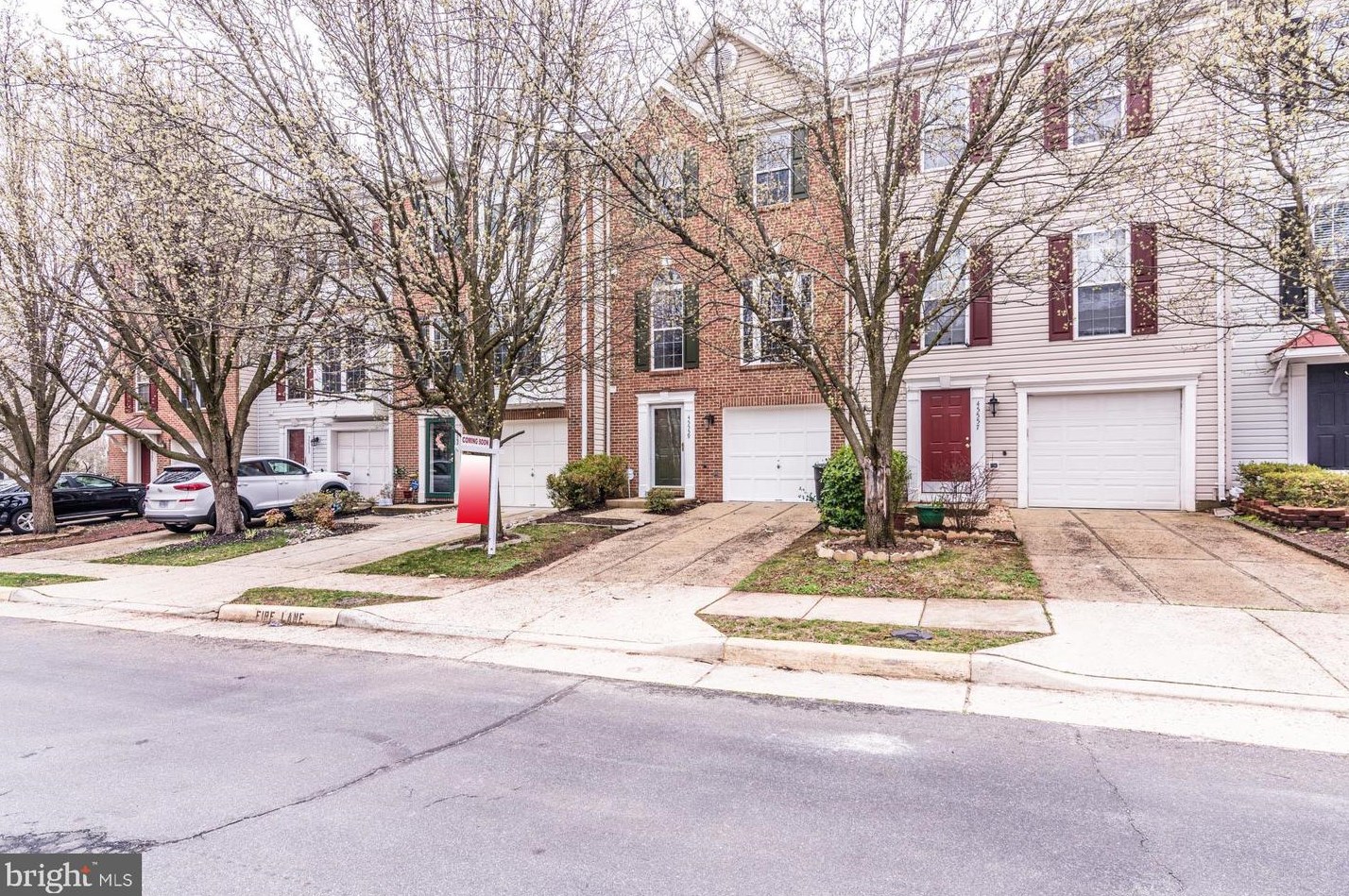 45559 Grand Central Sq, Dulles VA  20166-3067 exterior