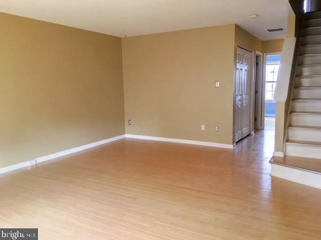 45468 Heritage Trail Sq, Dulles VA  20164-5352 exterior