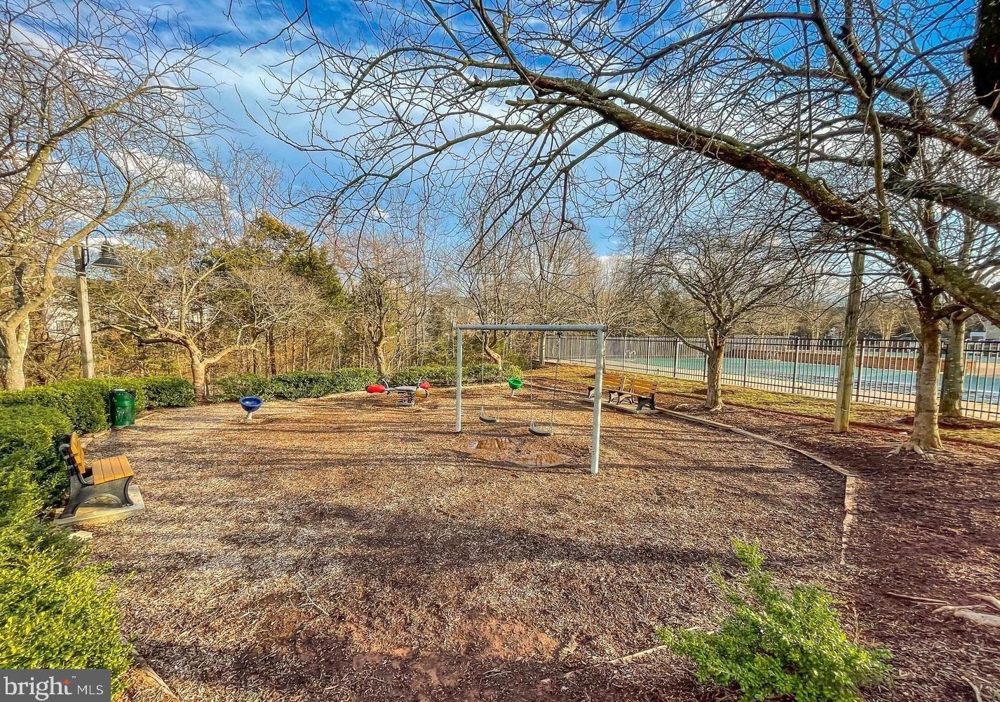 21830 Elkins Ter, Dulles VA  20166-6810 exterior