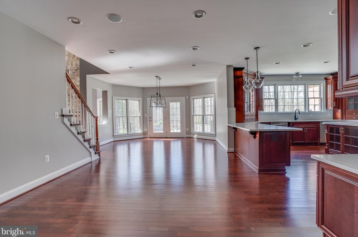 22441 Beaverdam Dr, Ashburn VA  20148-7333 exterior