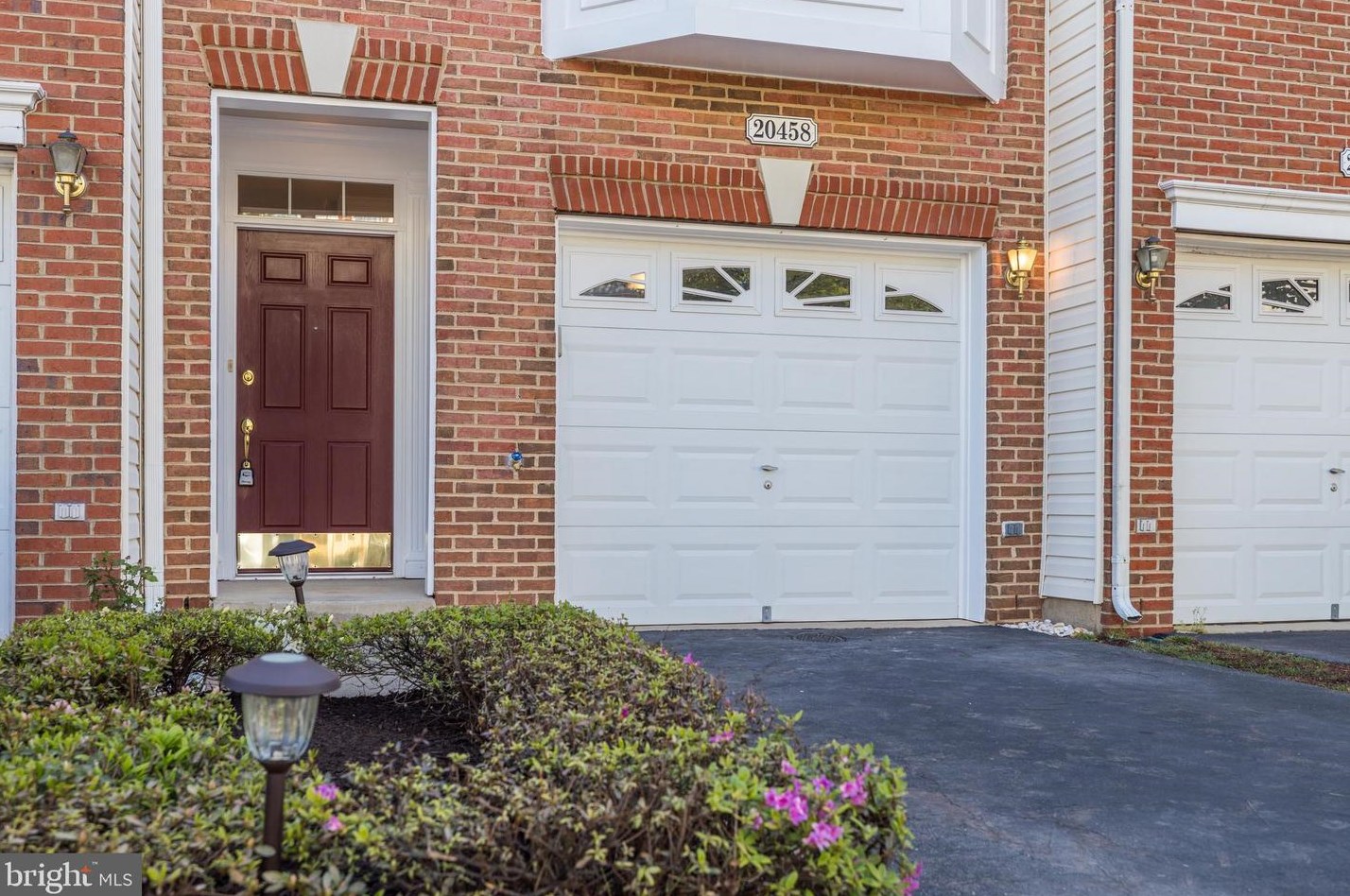 20458 Alicent Ter, Ashburn VA  20147-7016 exterior
