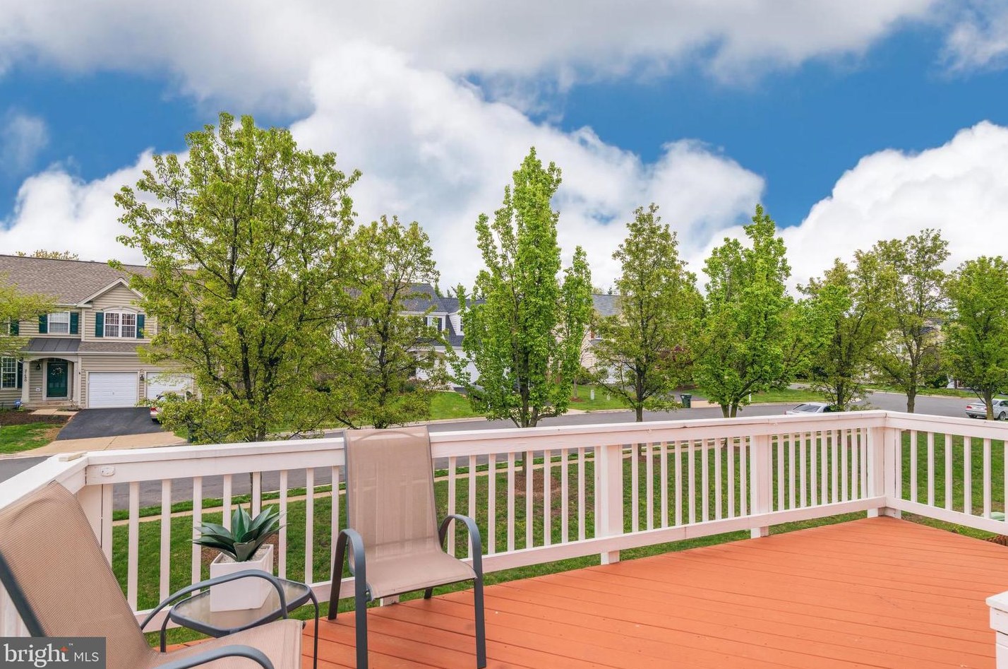 43476 Greenwich Sq, Ashburn VA  20147-4552 exterior