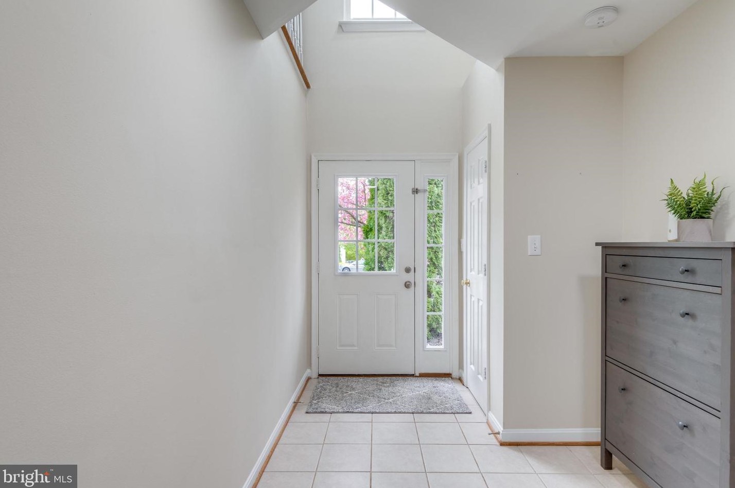 43476 Greenwich Sq, Ashburn VA  20147-4552 exterior