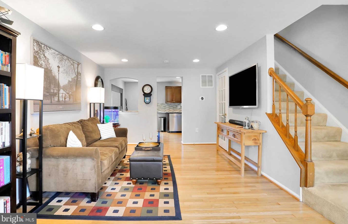 30 Bickel Ct, Dulles VA  20165-5721 exterior