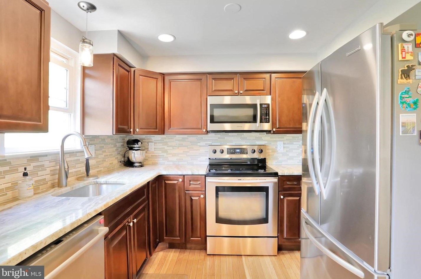 30 Bickel Ct, Dulles VA  20165-5721 exterior