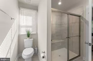 289 Pleasants Ln, Kilmarnock, VA 22482 - Photo 29