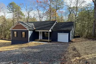 161 Walnut St, Kilmarnock, VA 22482 - Photo 1