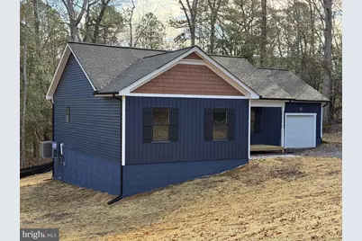 161 Walnut Street, Kilmarnock, VA 22482 - Photo 3