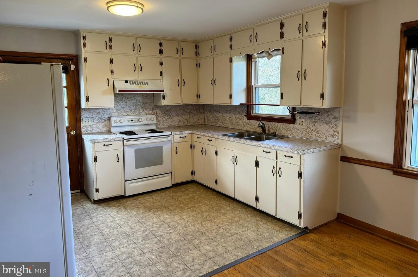 61 Bright Acres Ct, Brightwood VA  22715-1531 exterior