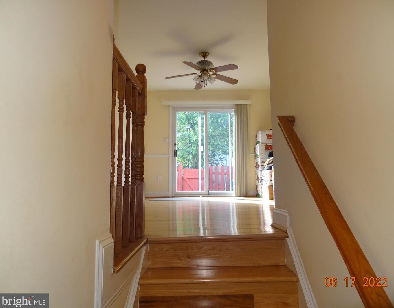 8422 Piney Point Ct, Manassas VA  20110-4634 exterior