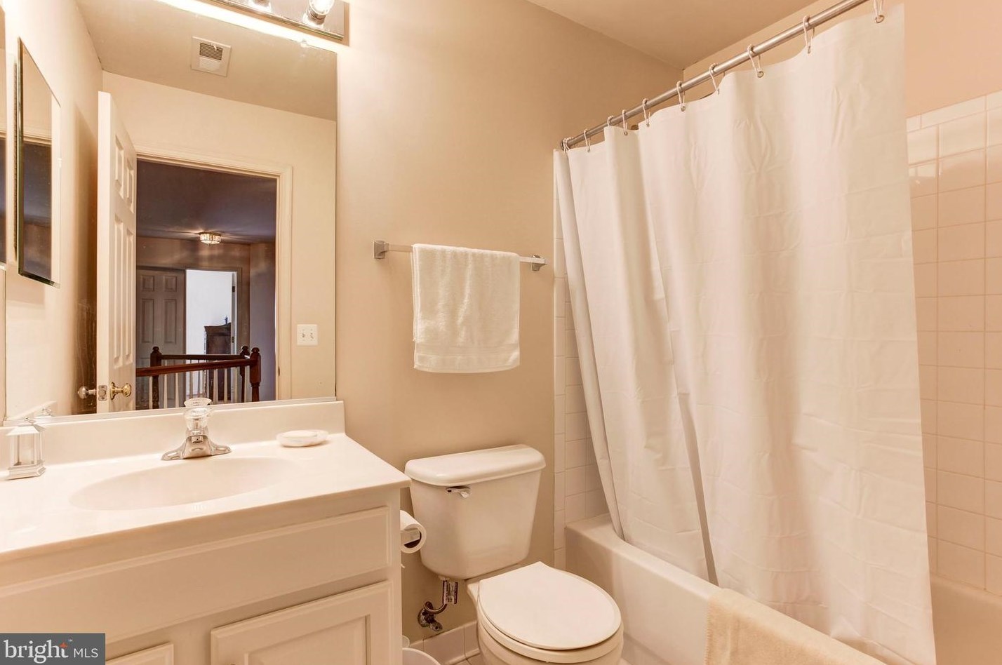 9434 Stilson Dr, Manassas VA  20110-8317 exterior