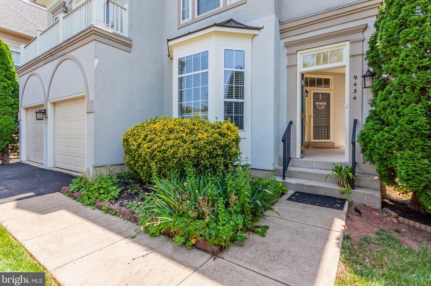 9434 Stilson Dr, Manassas VA  20110-8317 exterior