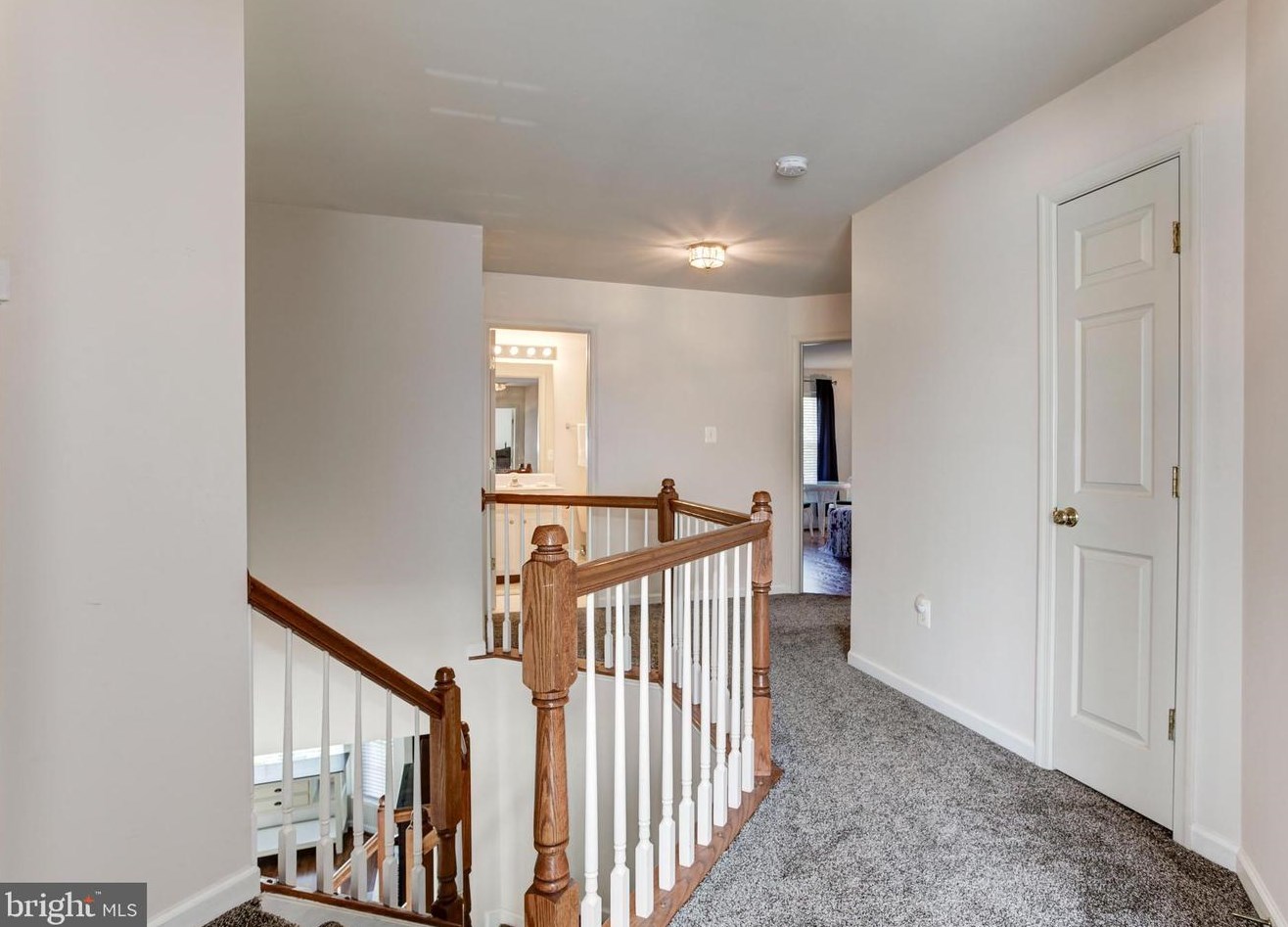 9434 Stilson Dr, Manassas VA  20110-8317 exterior