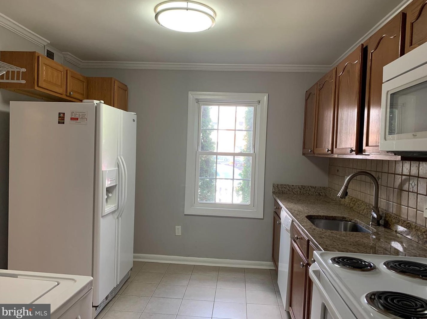9215 Byrd Dr, Manassas VA  20110-5918 exterior