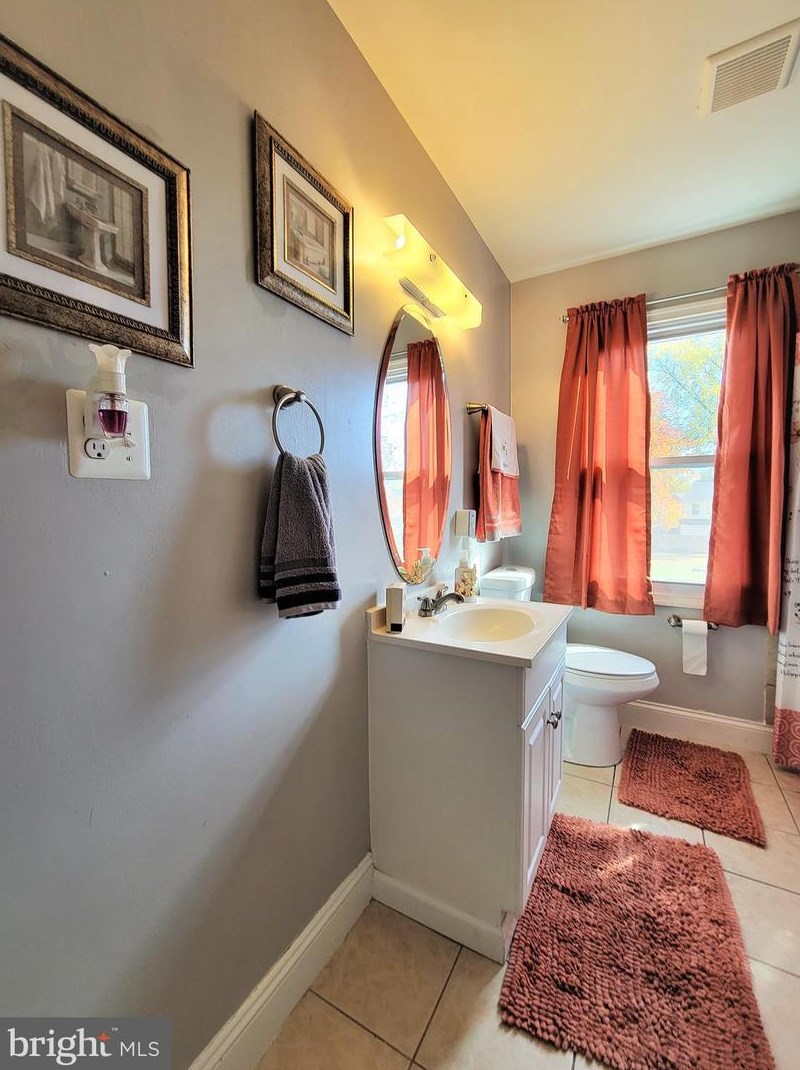 9805 Buckner Rd, Manassas VA  20110-5901 exterior