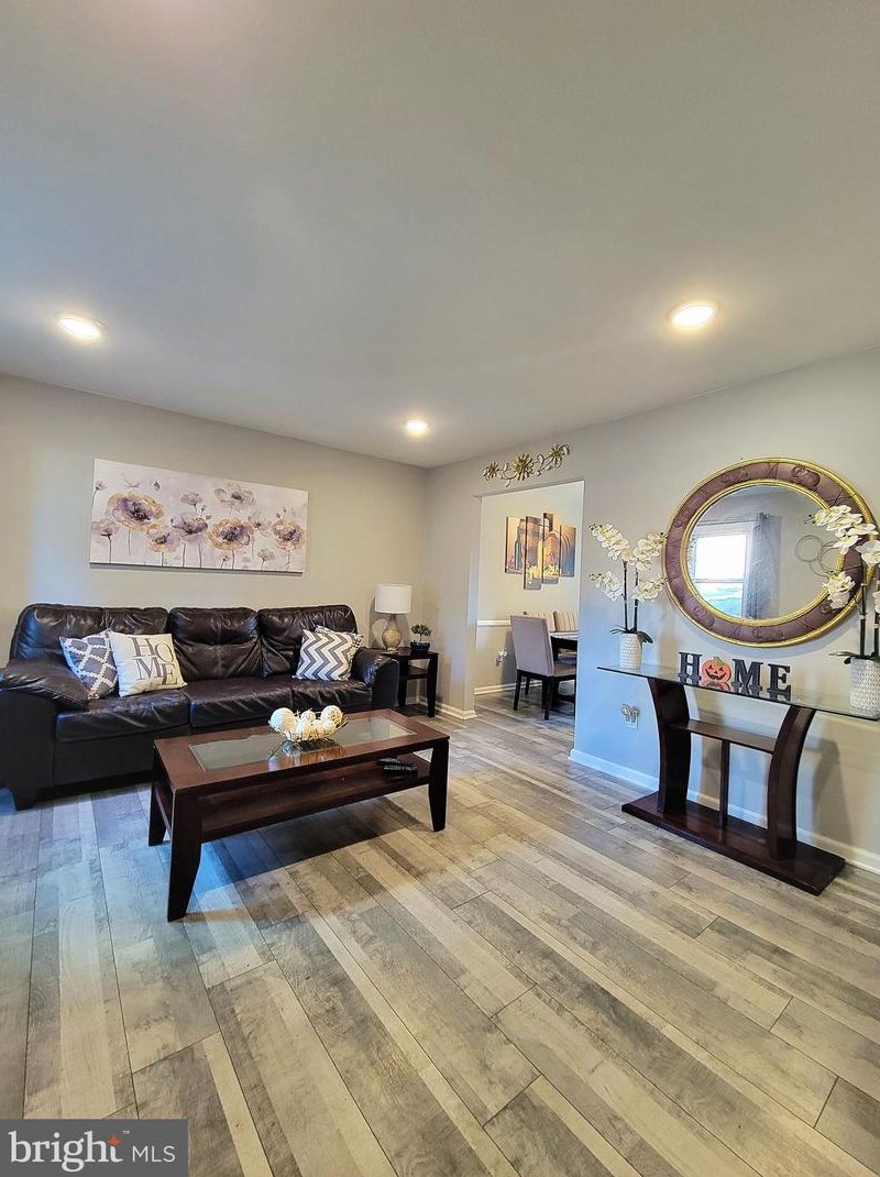 9805 Buckner Rd, Manassas VA  20110-5901 exterior