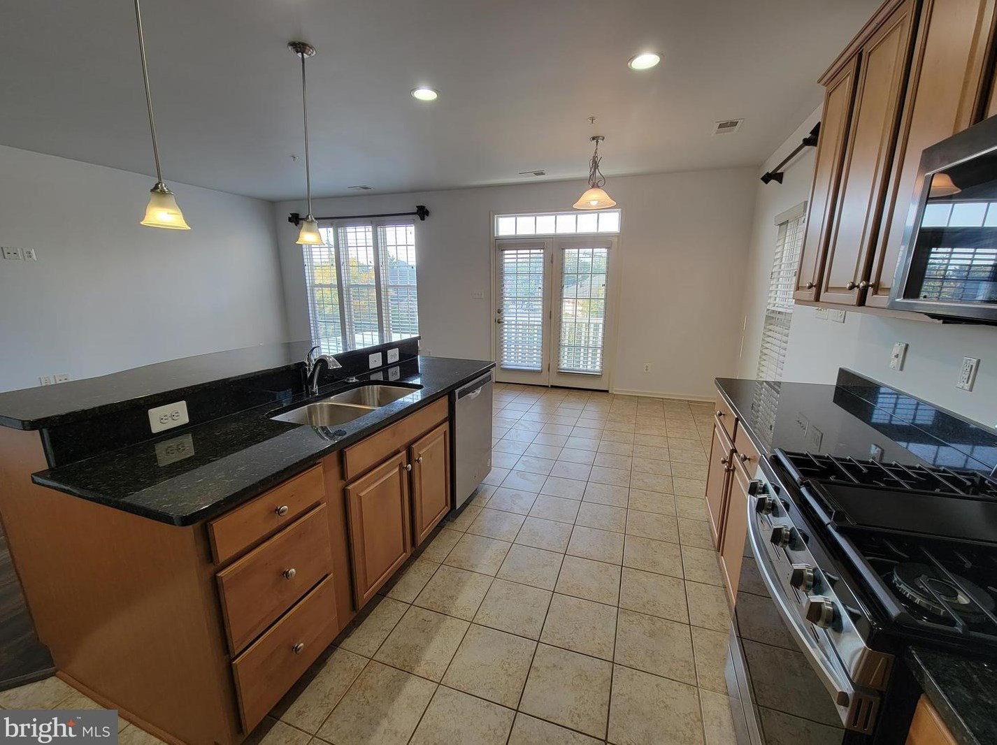 9523 Center St, Manassas VA  20110-5519 exterior