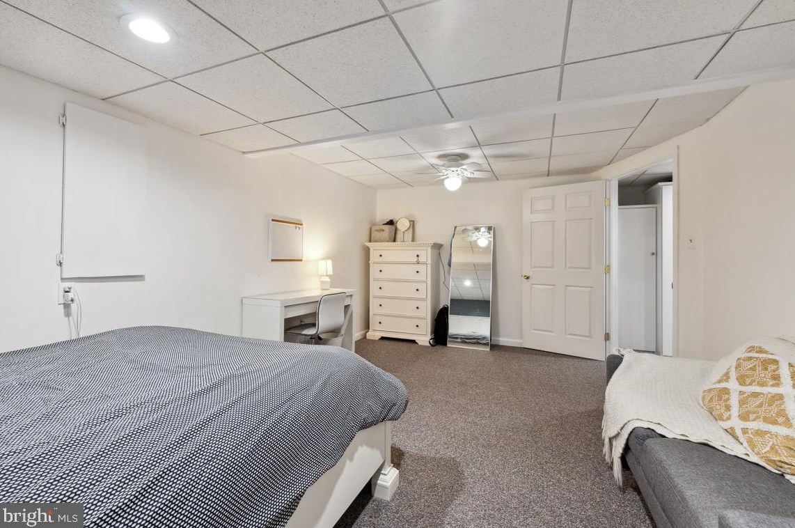 9847 Clark Pl, Manassas VA  20110-5764 exterior