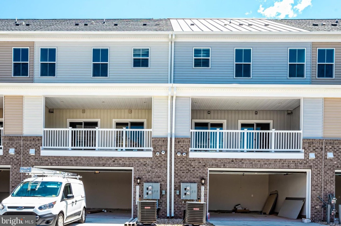 10086 Market St, Manassas VA  20110 exterior