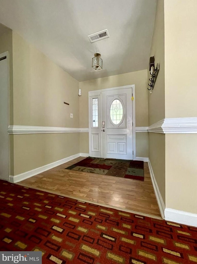 9065 Park Ave, Manassas VA  20110-4315 exterior